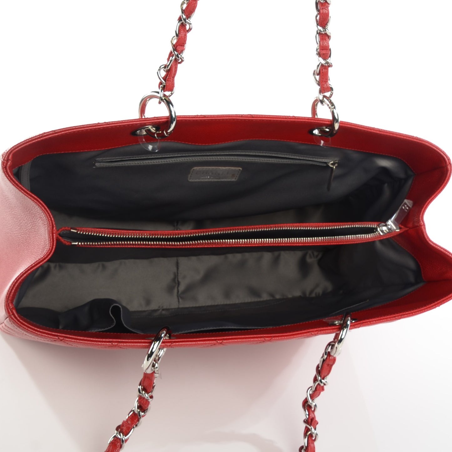 Caviar Quilted XL Grand Shopping Tote GST Red