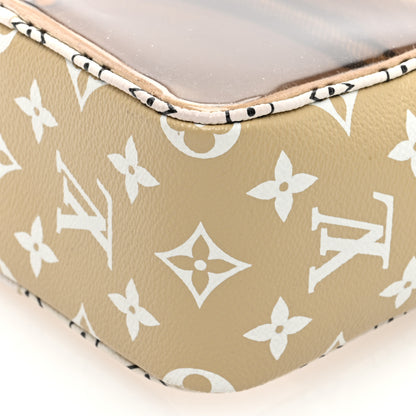 Louis Vuitton Monogram Giant Beach Pouch Kaki 9 of 9