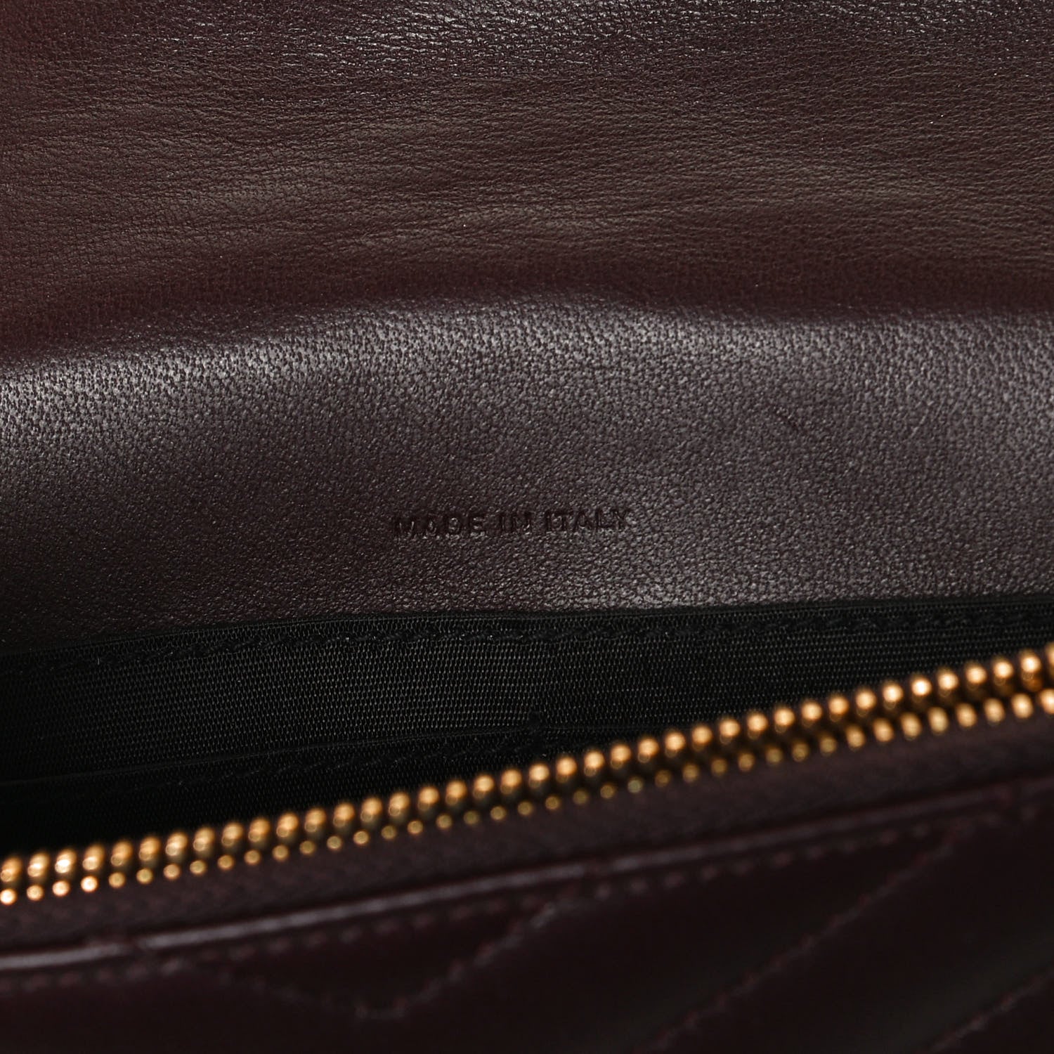 Saint Laurent Nappa Matelasse Chevron Monogram Chain Wallet Amaranto 7 of 10