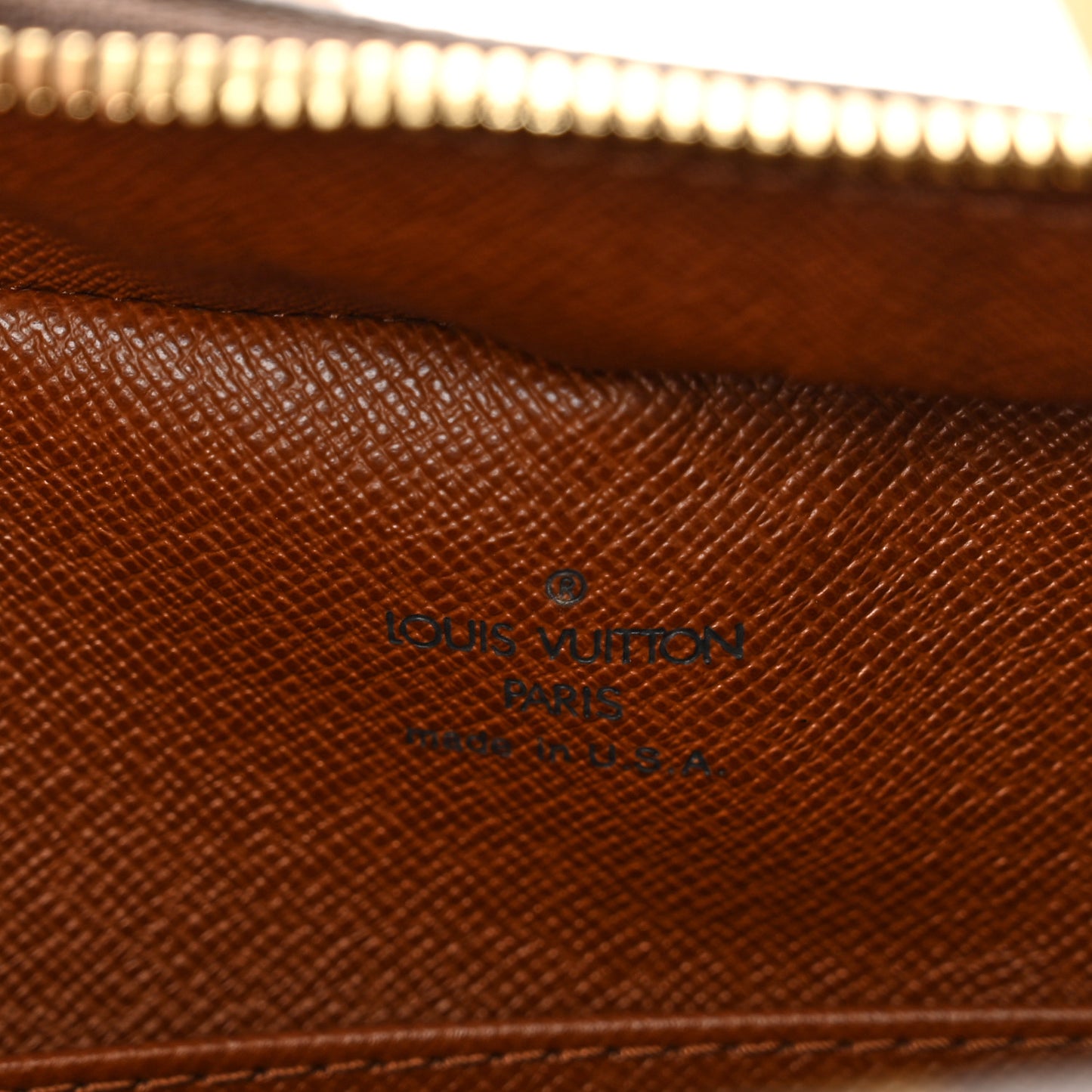 LOUIS VUITTON Monogram Cite MM