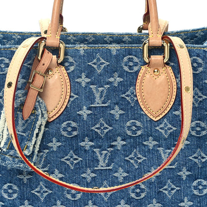 Louis Vuitton Monogram Denim Onthego MM Blue 7 of 12
