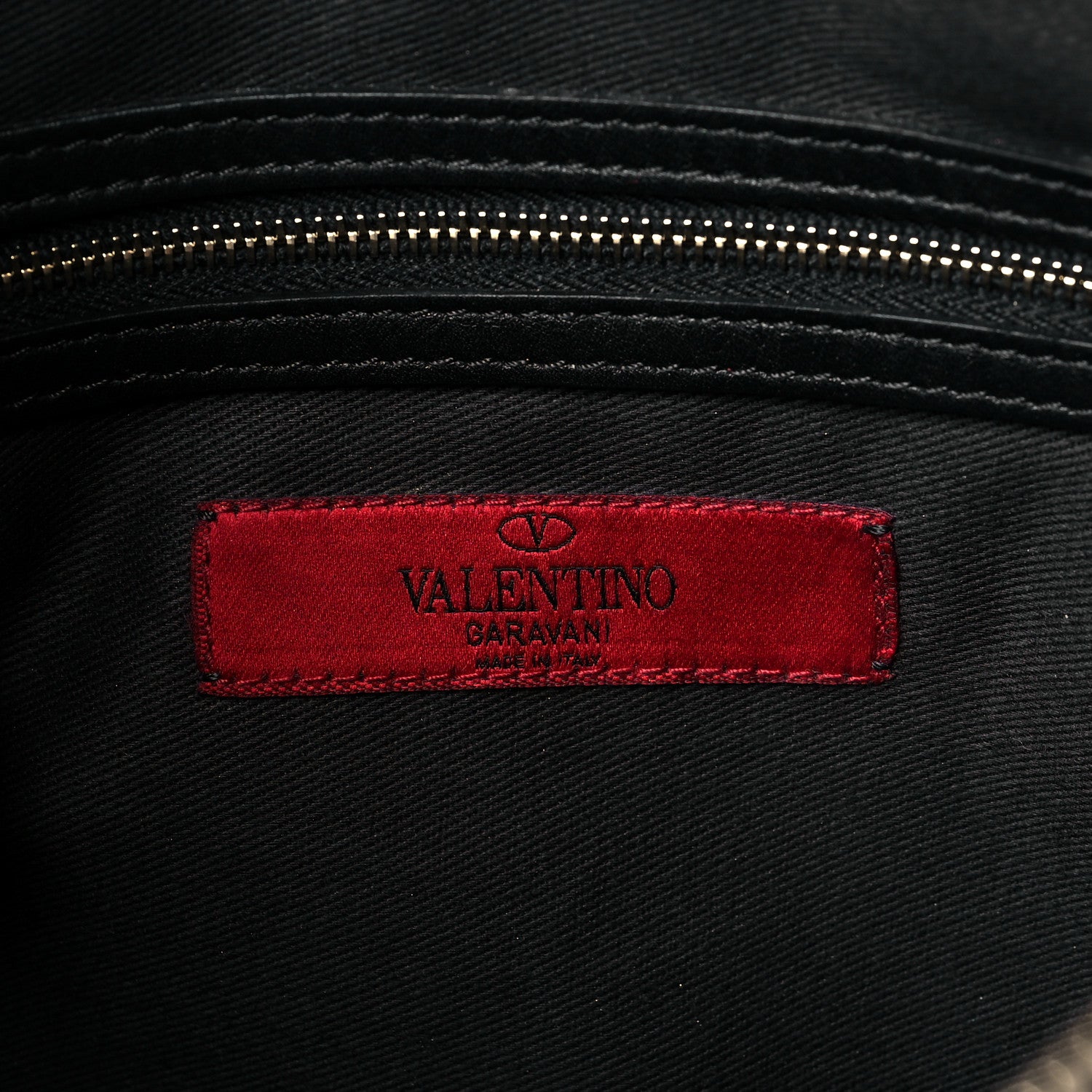 Valentino Garavani Vitello Large Rockstud Zip Wristlet Pouch Black 6 of 10