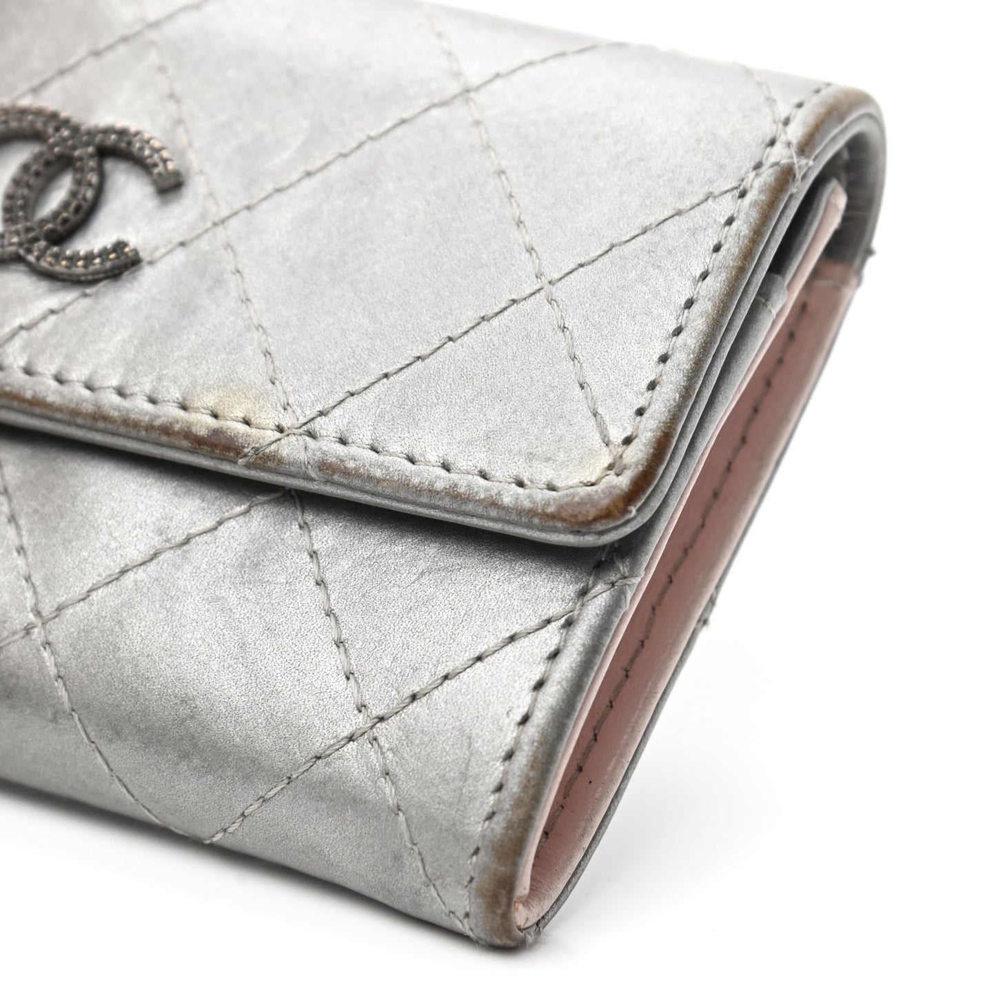 Metallic Calfskin Quilted Palette Card Holder Silver