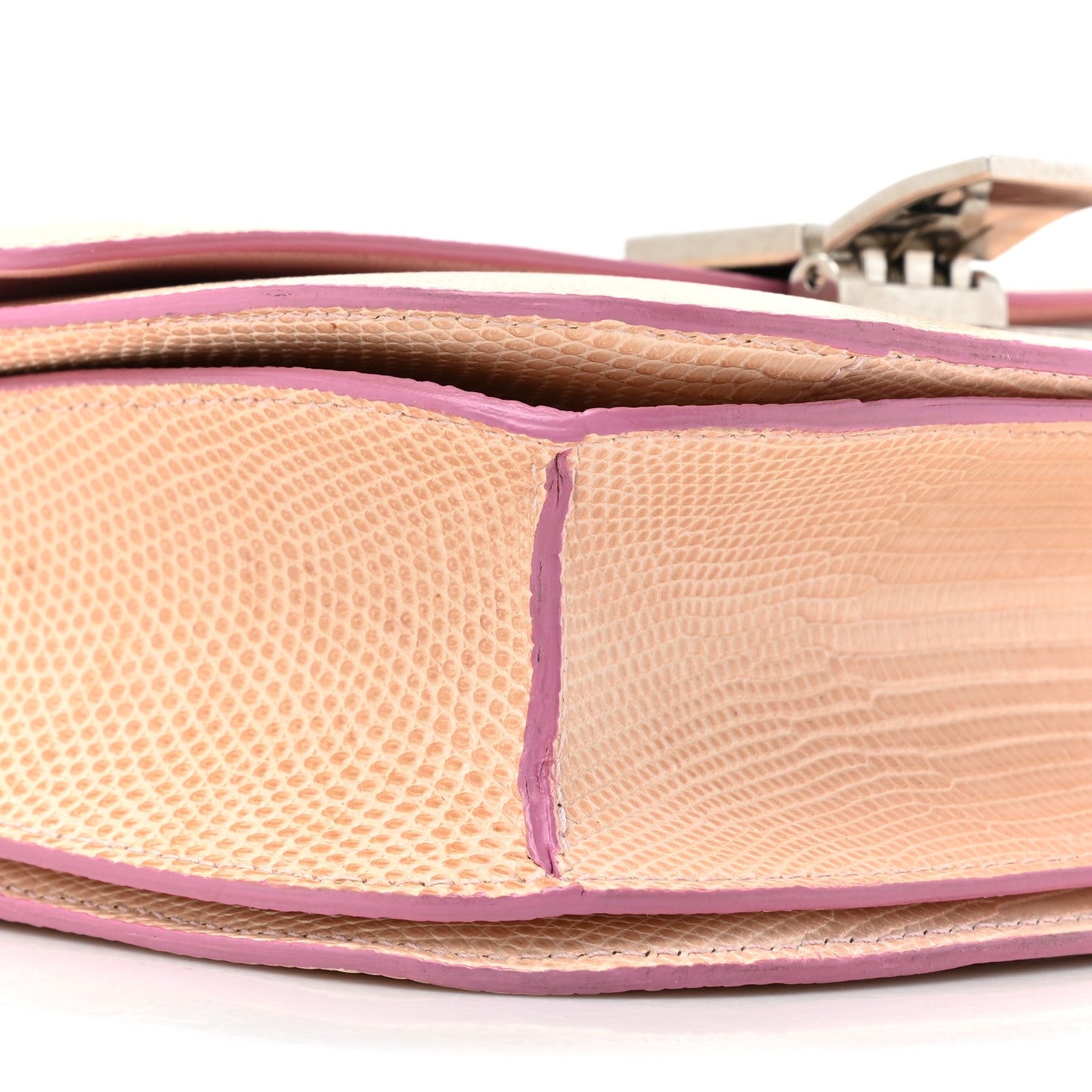 Lizard Medium Classic Box Flap Bag Pink