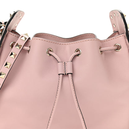 Valentino Garavani Vitello Rockstud Bucket Bag Water Rose 7 of 9