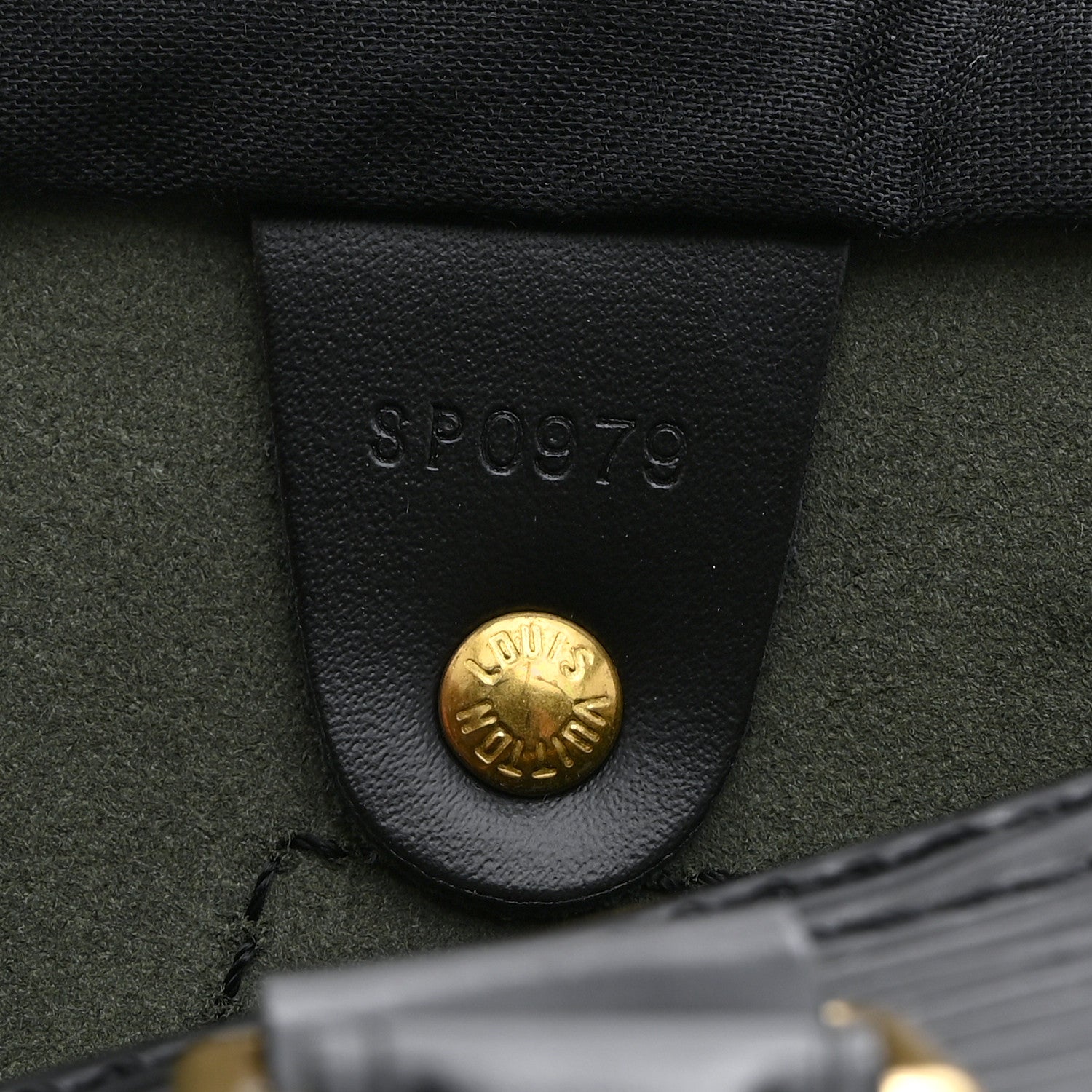 Louis Vuitton Epi Speedy 30 Black 7 of 10