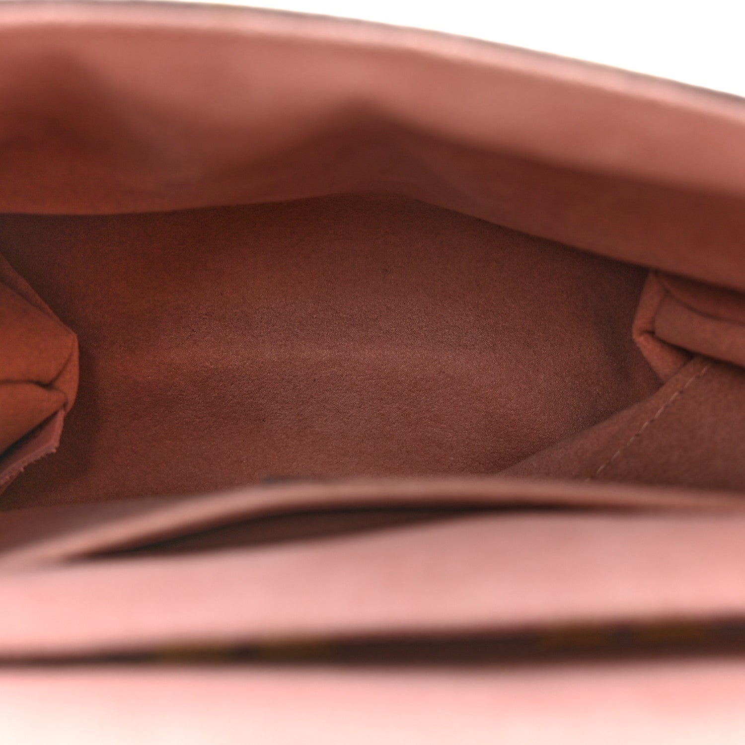 Louis Vuitton Monogram Locky BB Rose Poudre 6 of 13