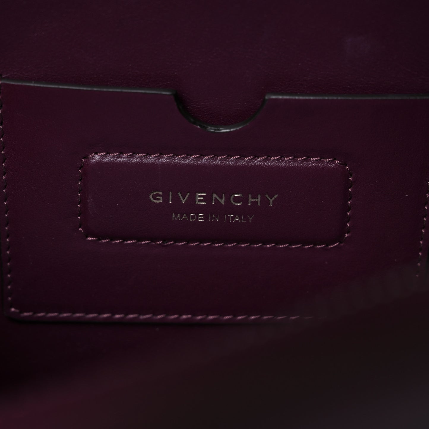 Smooth Calfskin Medium Soft Antigona Aubergine