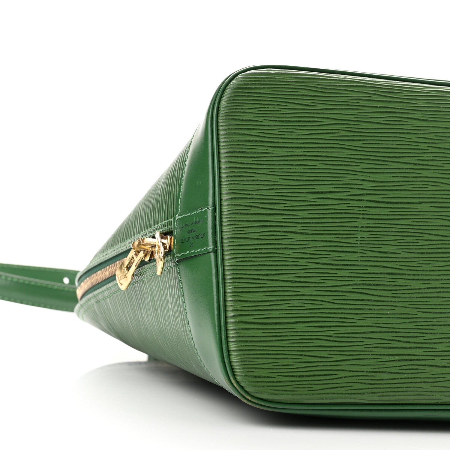 Louis Vuitton Epi Alma PM Borneo 8 of 17