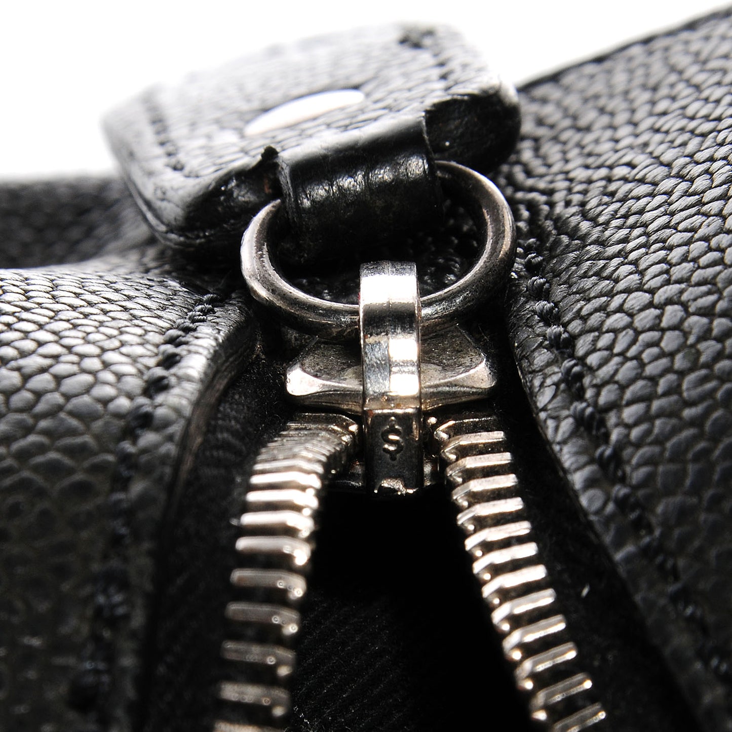 Caviar Outdoor Ligne Small Doctor Bag Black