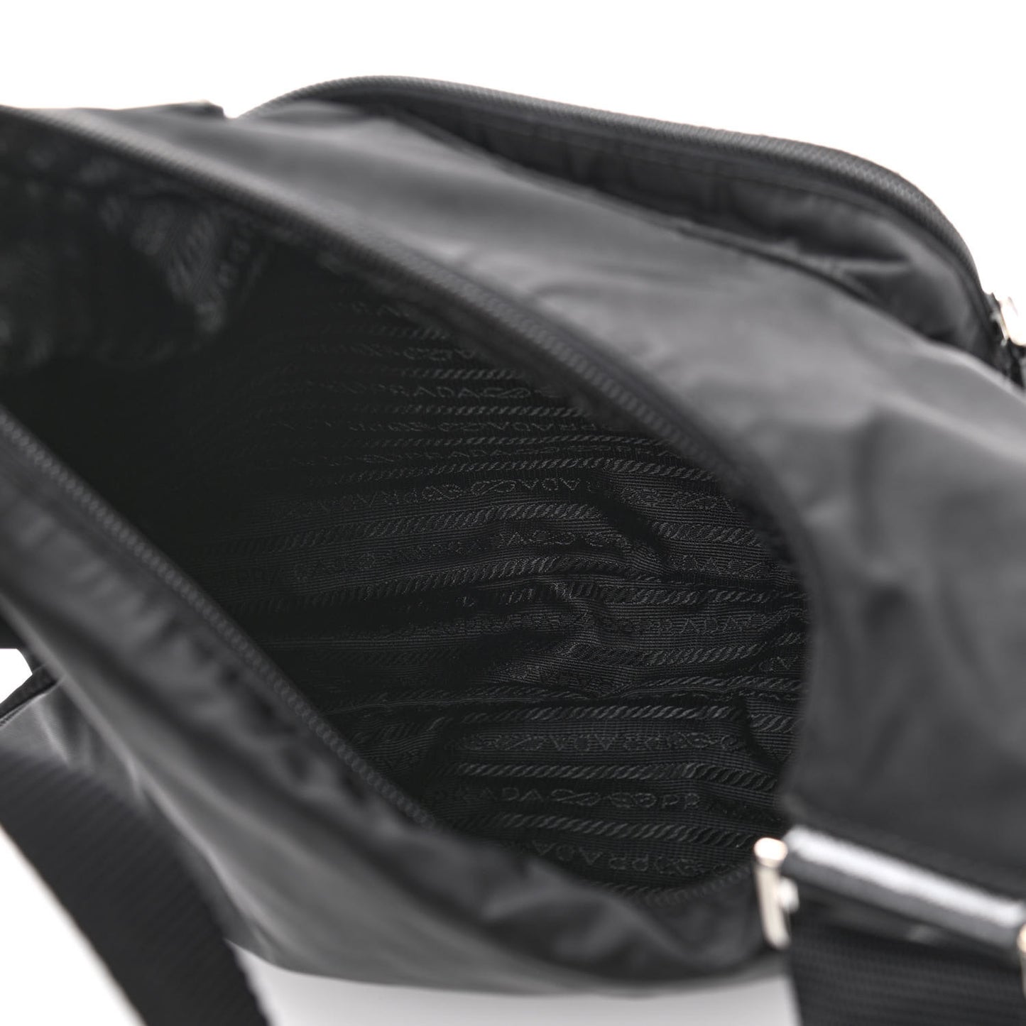 Nylon Tessuto Messenger Bag Black