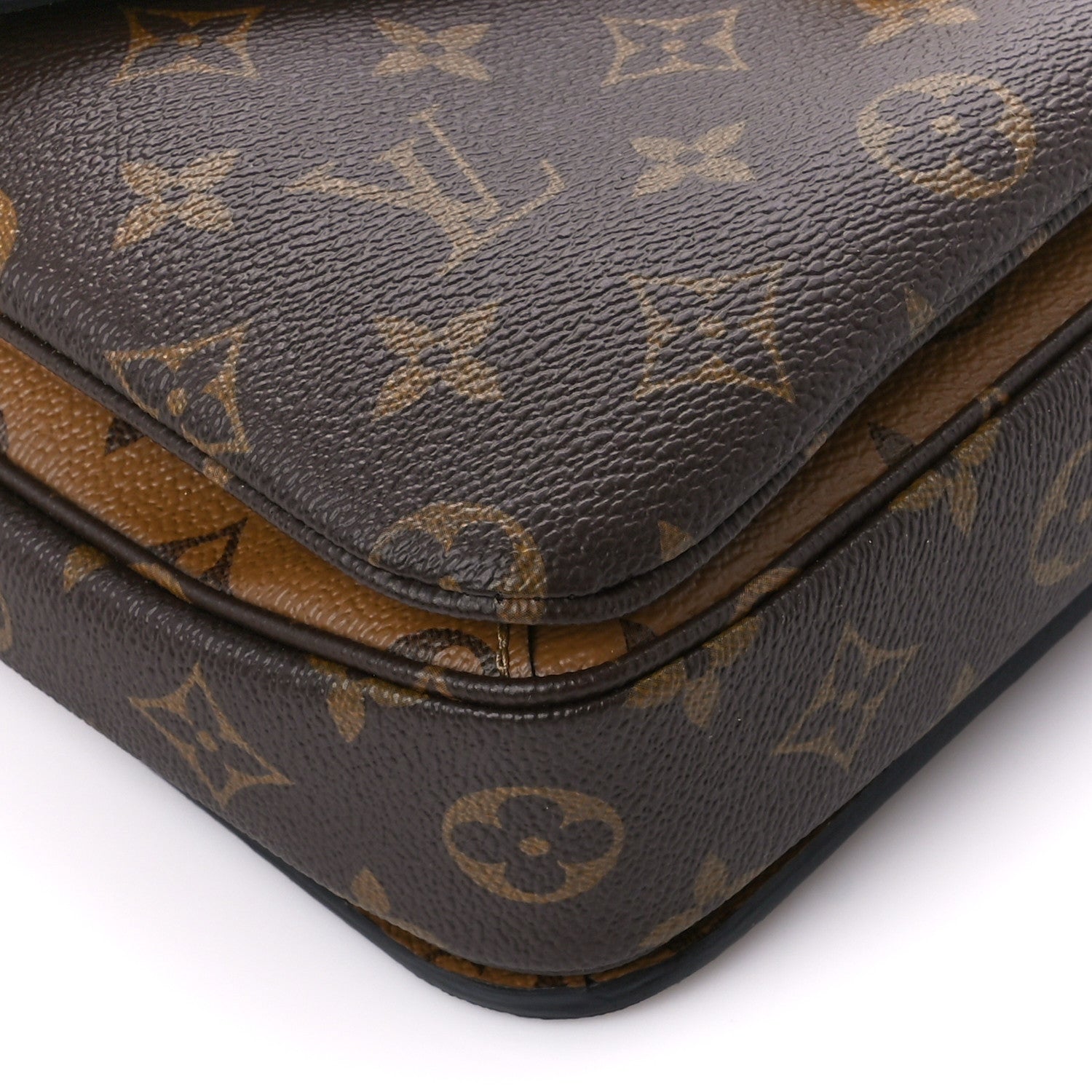 Louis Vuitton Reverse Monogram Pochette Metis 11 of 13