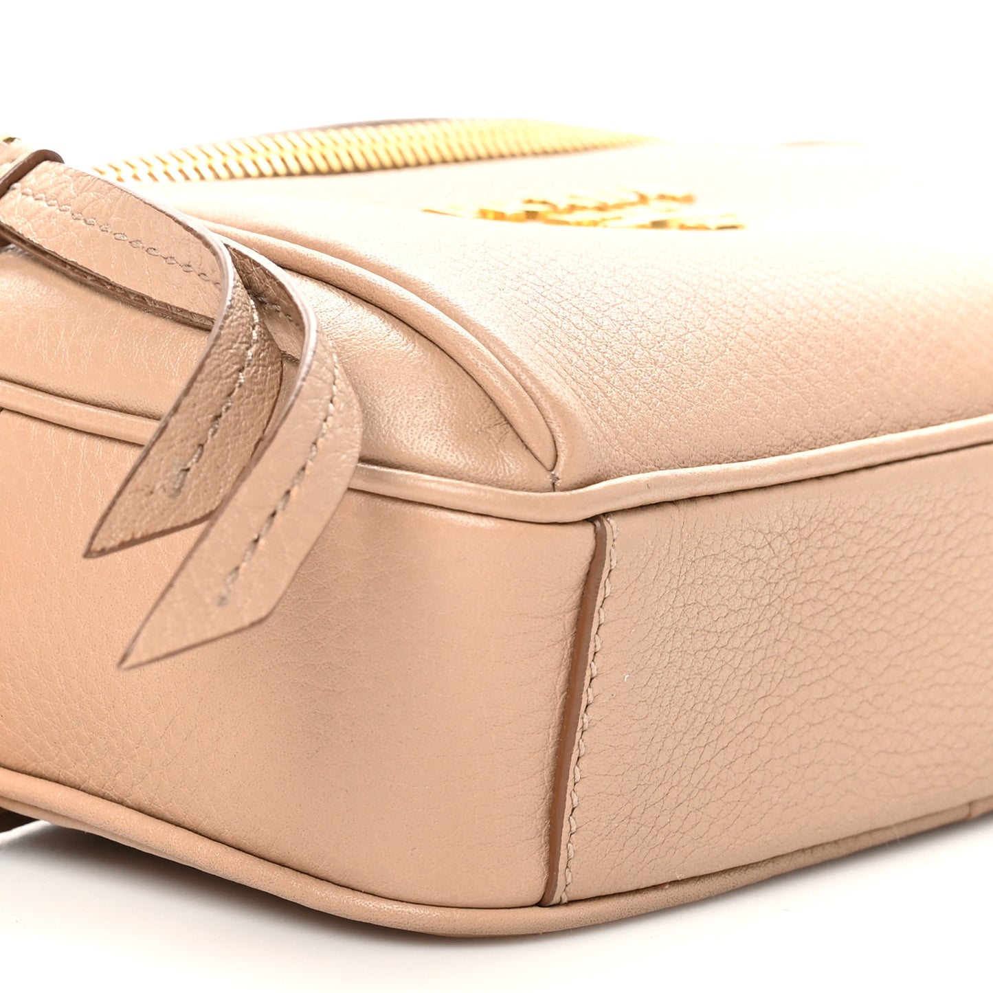Vitello Daino Belt Bag Cammeo