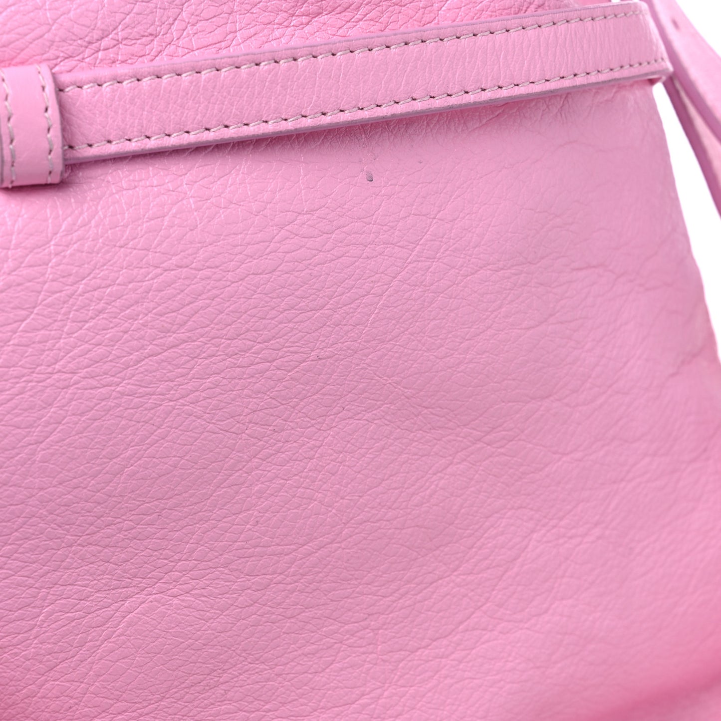 Calfskin Medium Voyou Bag Pink