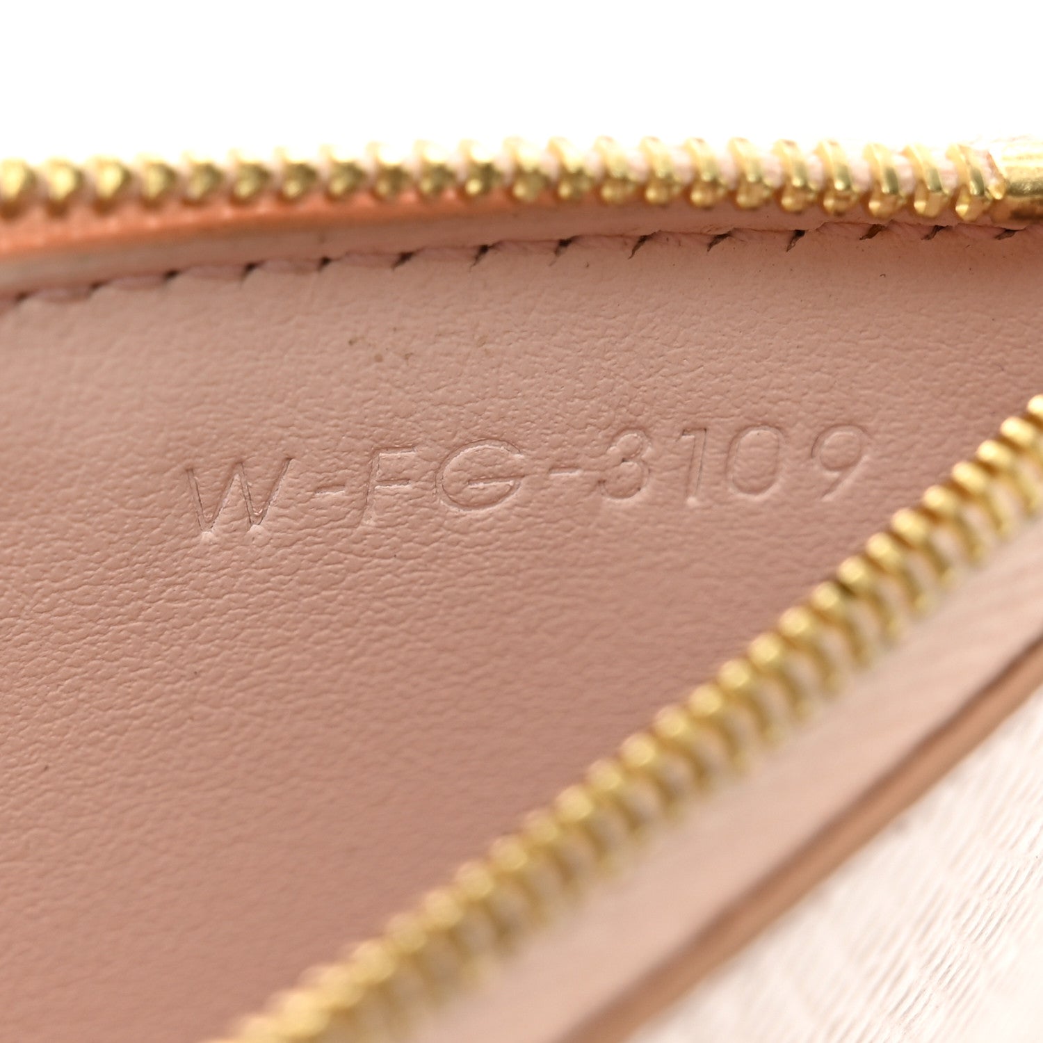 Celine Grained Calfskin Zipped Card Holder Blush 7 of 8