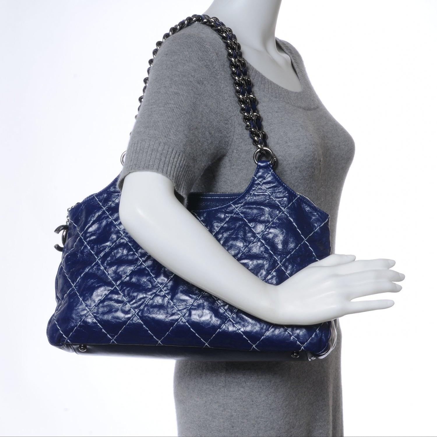 Chanel Glazed Goatskin Double Stitch Shoulder Bag Navy Blue 2 of 7