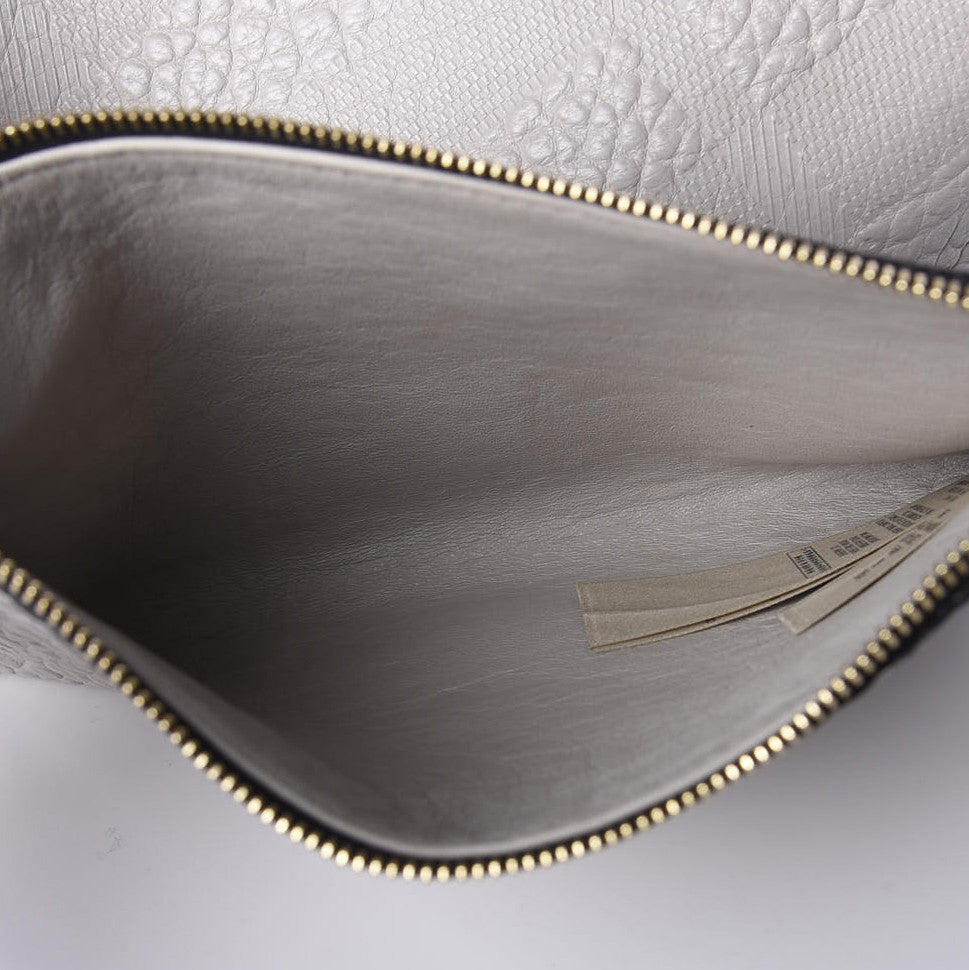 Burberry Signature Grain Calfskin Check Embossed Small Canterbury Tote Stone White 7 of 12