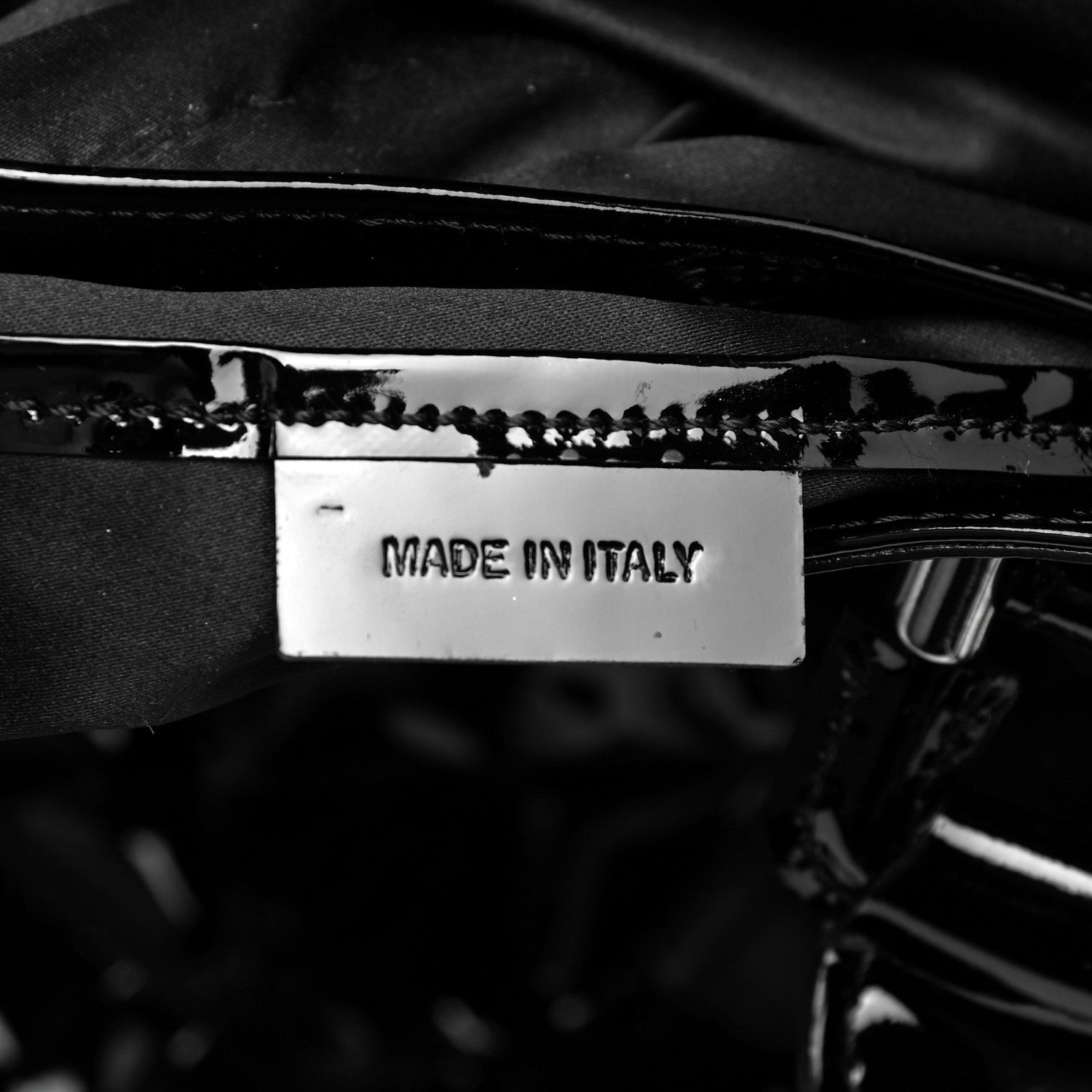 Burberry Patent Quilted Beaton Black 5 of 8