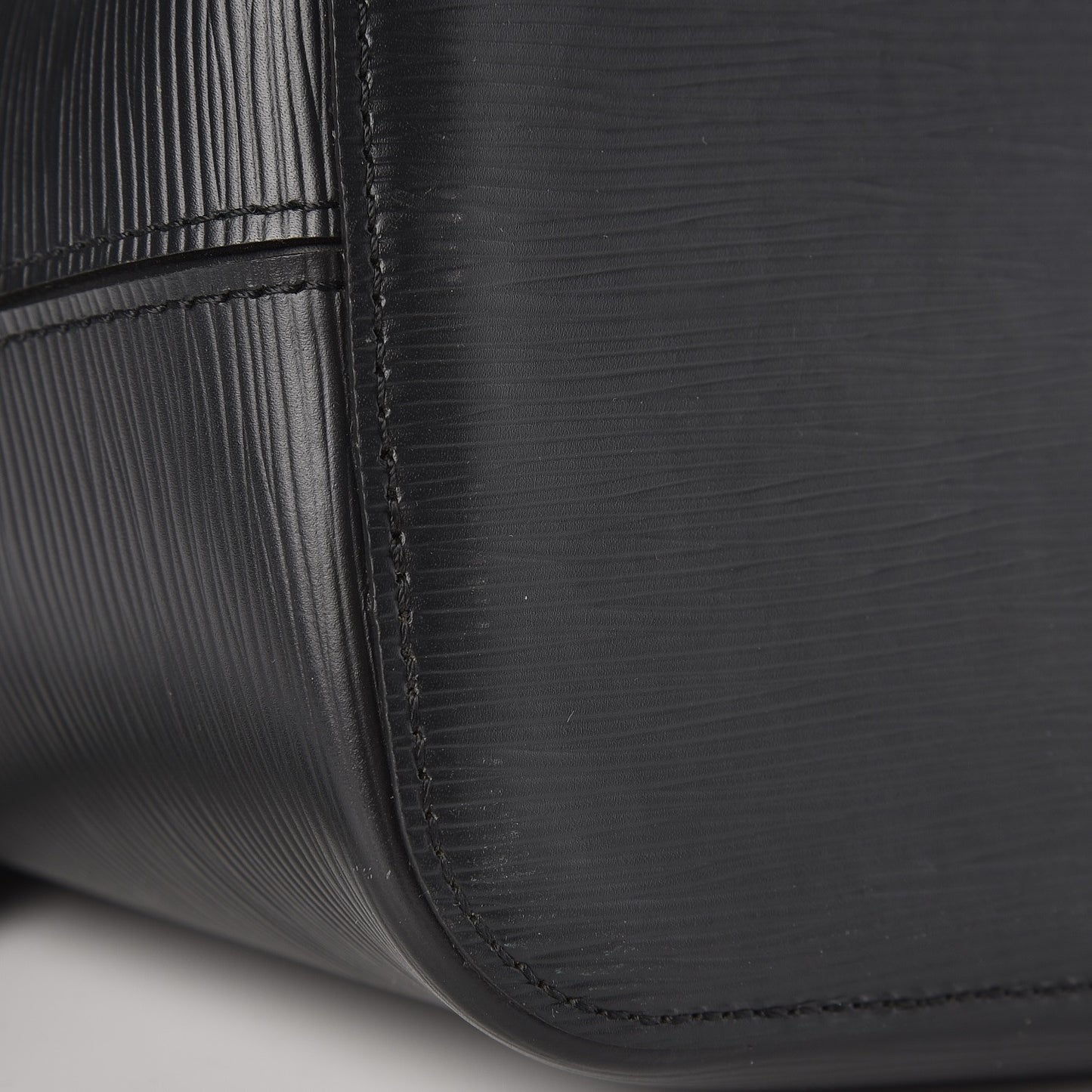 Epi Neverfull MM Black