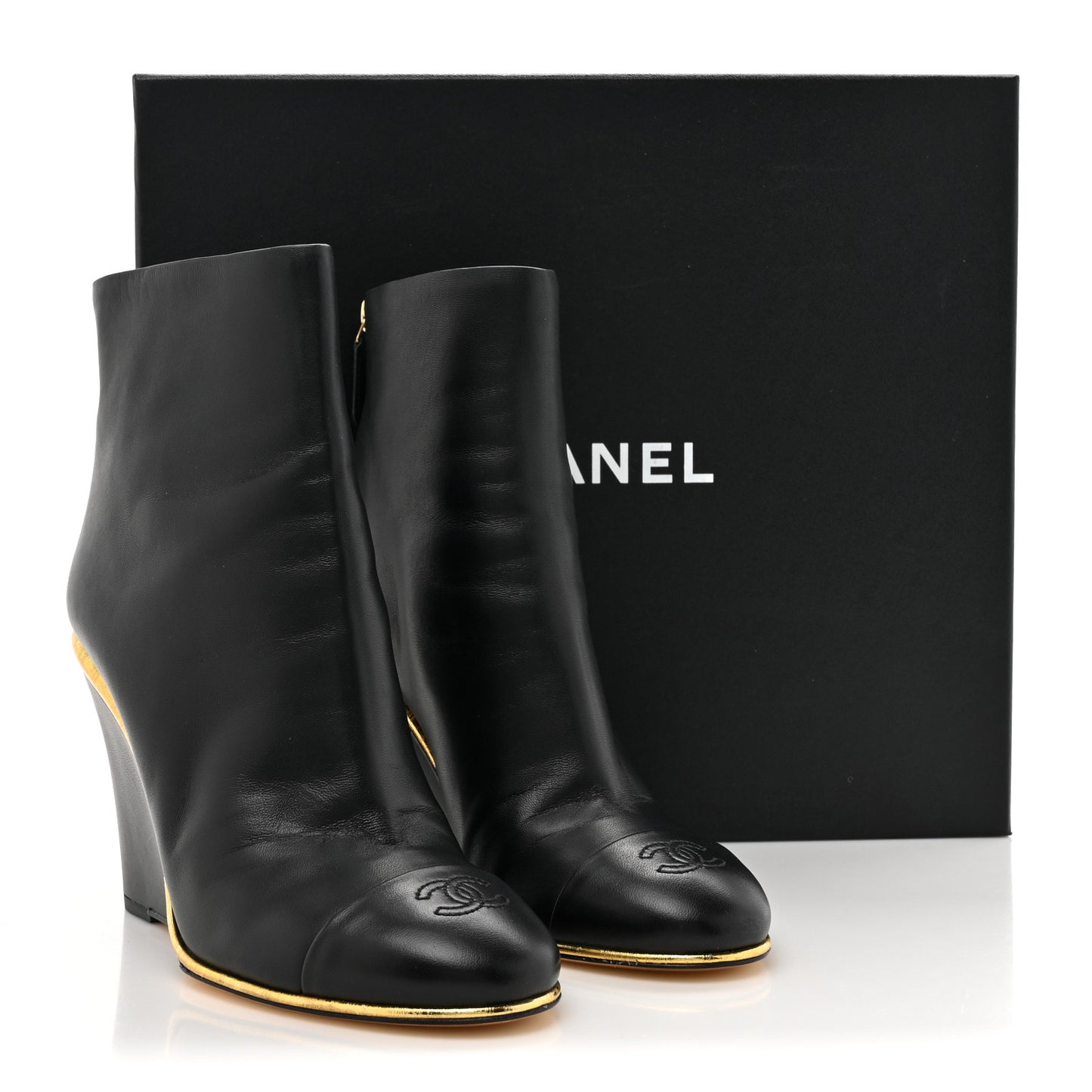 Lambskin Cap Toe Open Wedge 38 Black