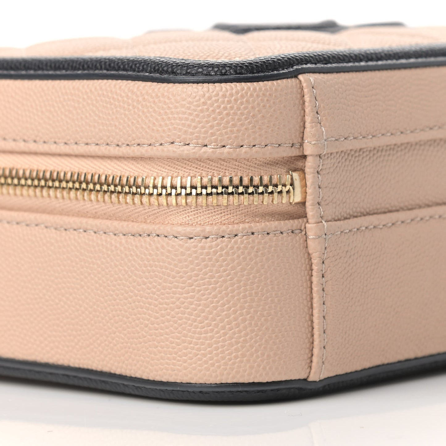 Caviar Quilted Medium CC Filigree Vanity Case Beige Black