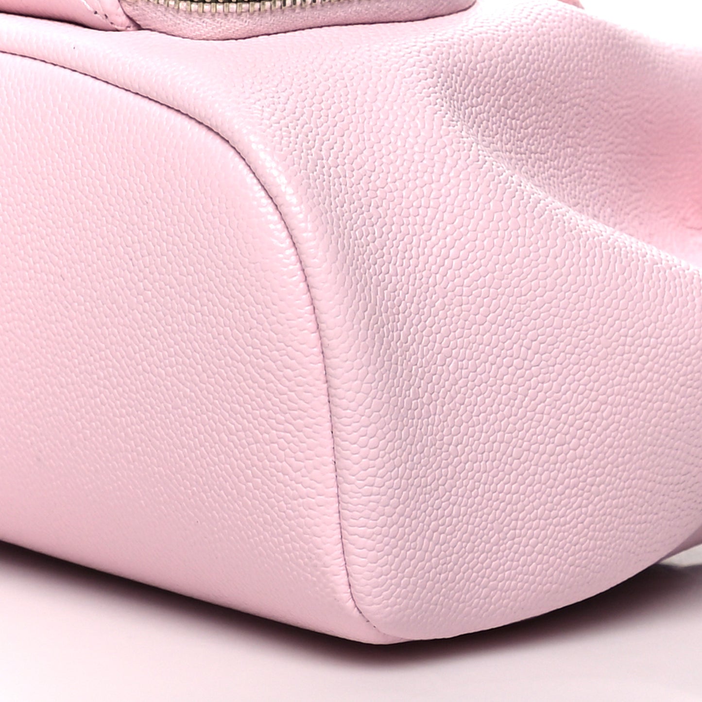 Caviar Quilted CC Pocket Bucket Bag Light Pink