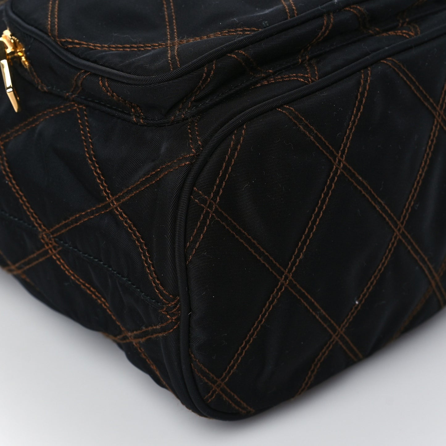Saffiano Tessuto Nylon Impunturato Quilted Mini Bucket Crossbody Bag Black