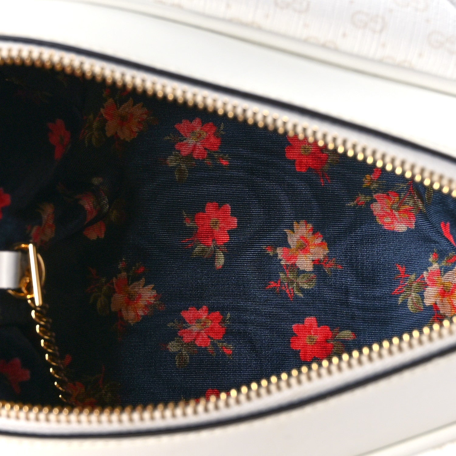 Gucci Mini Vintage GG Supreme Monogram GG New Candy Crossbody Great White 5 of 9