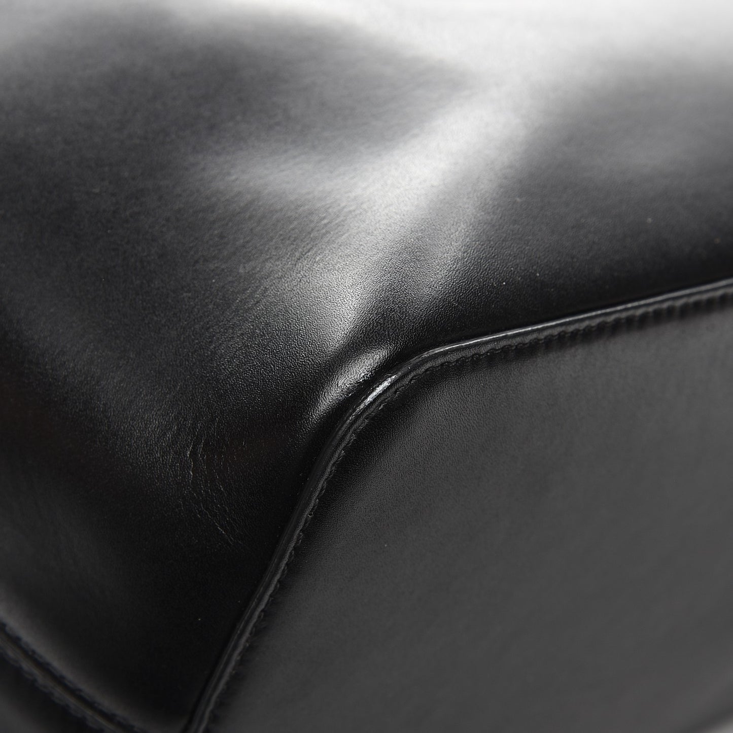 Calfskin Large Antigona Whipstitch Handle Tote Black