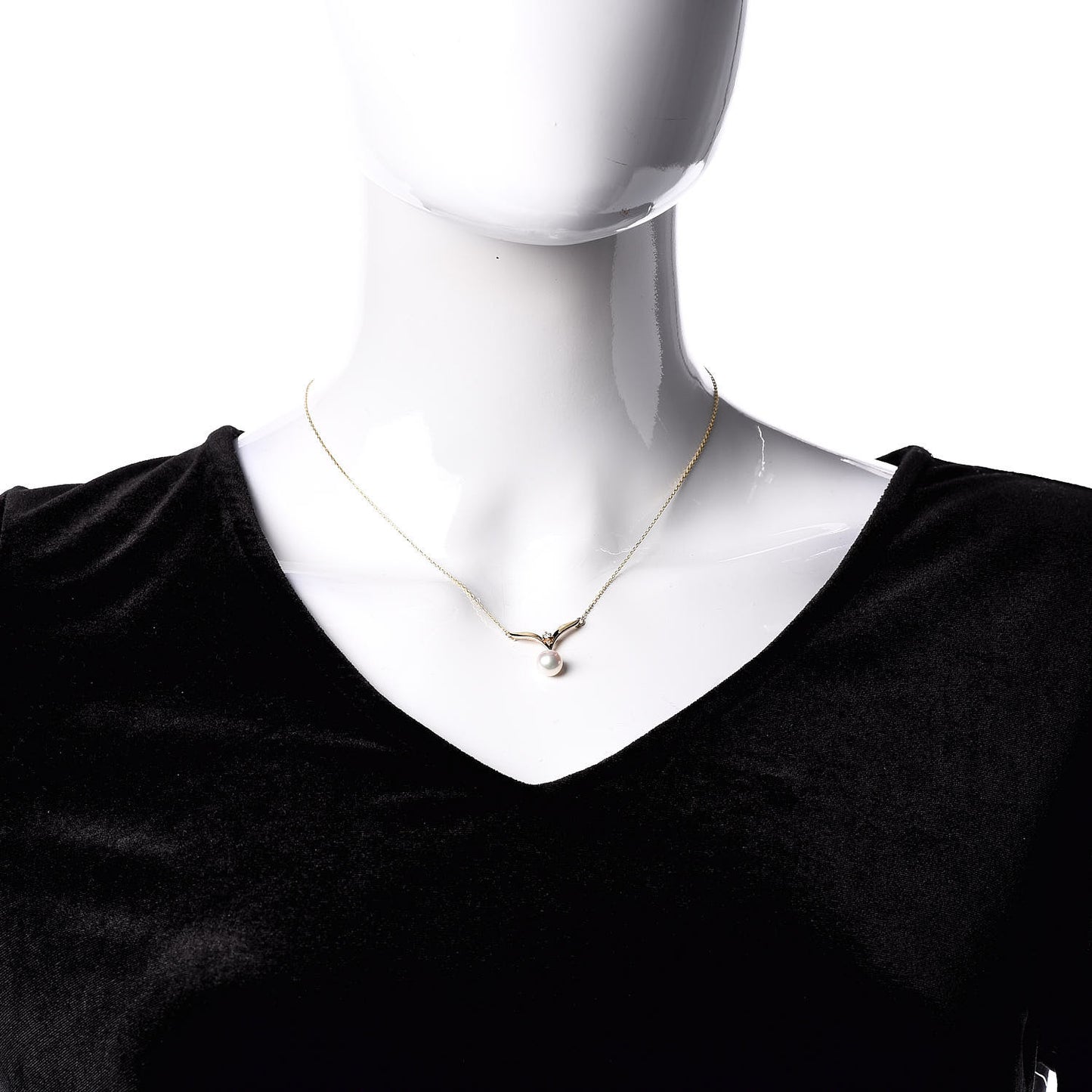 18K Yellow Gold Diamond Akoya Pearl 7mm Pendant Necklace