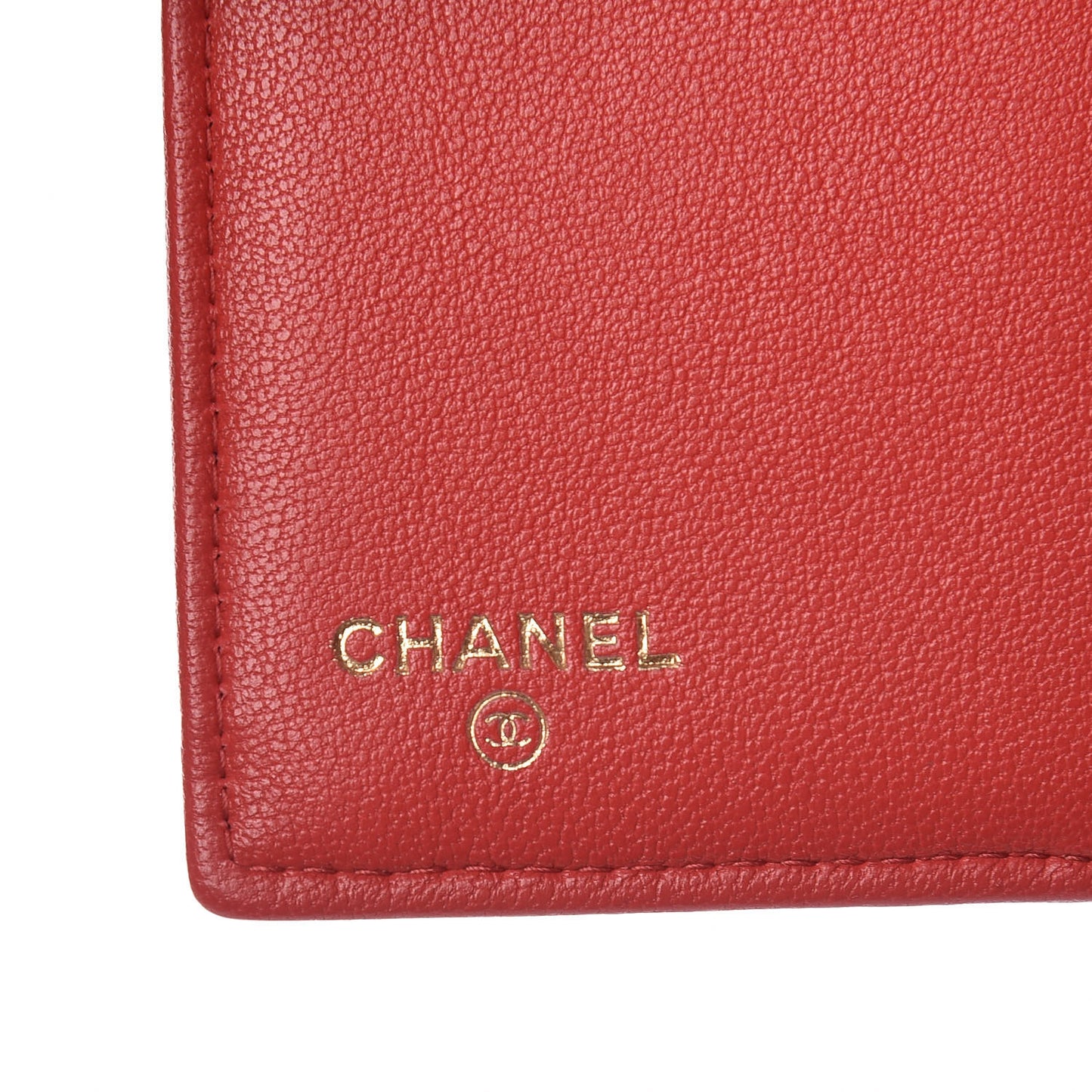 Lambskin Quilted 19 Flap Wallet Red
