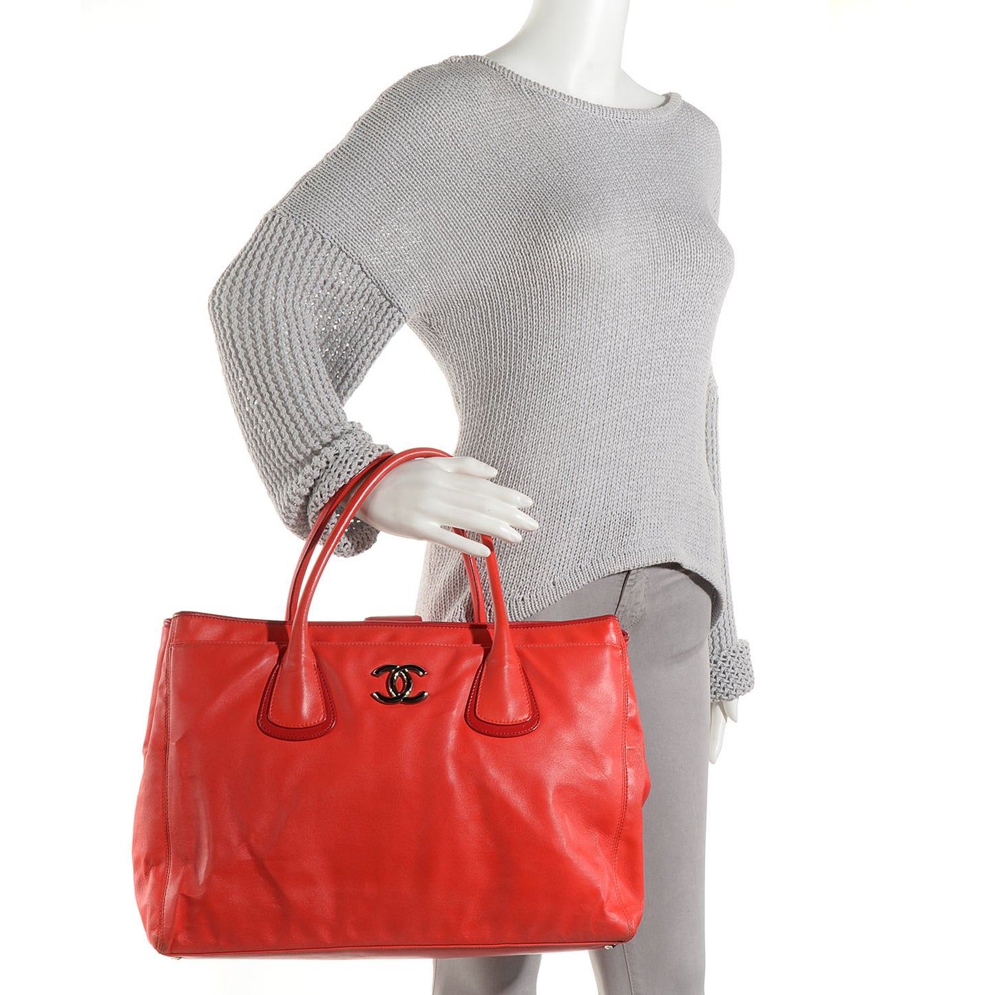 Lambskin Executive Cerf Shopper Tote Red