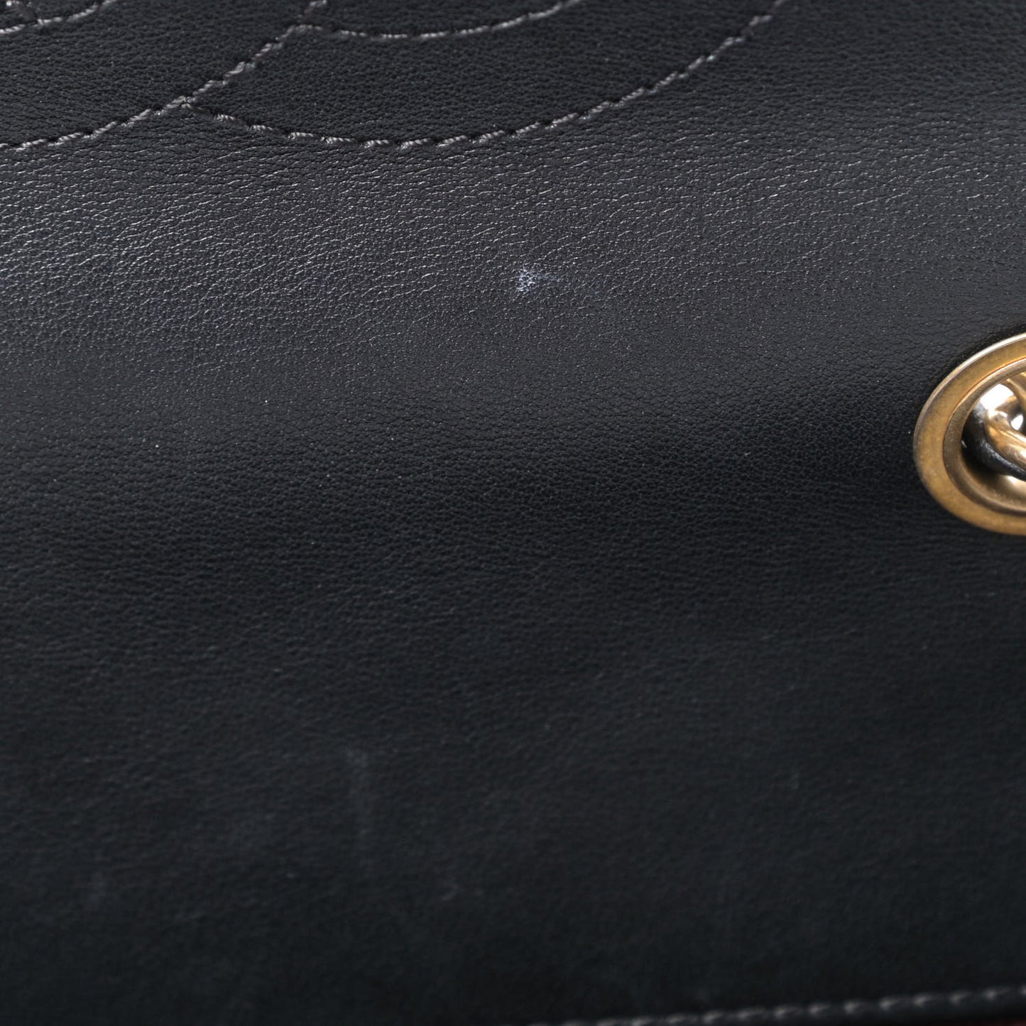 Caviar Quilted Medium CC Filigree Flap Black