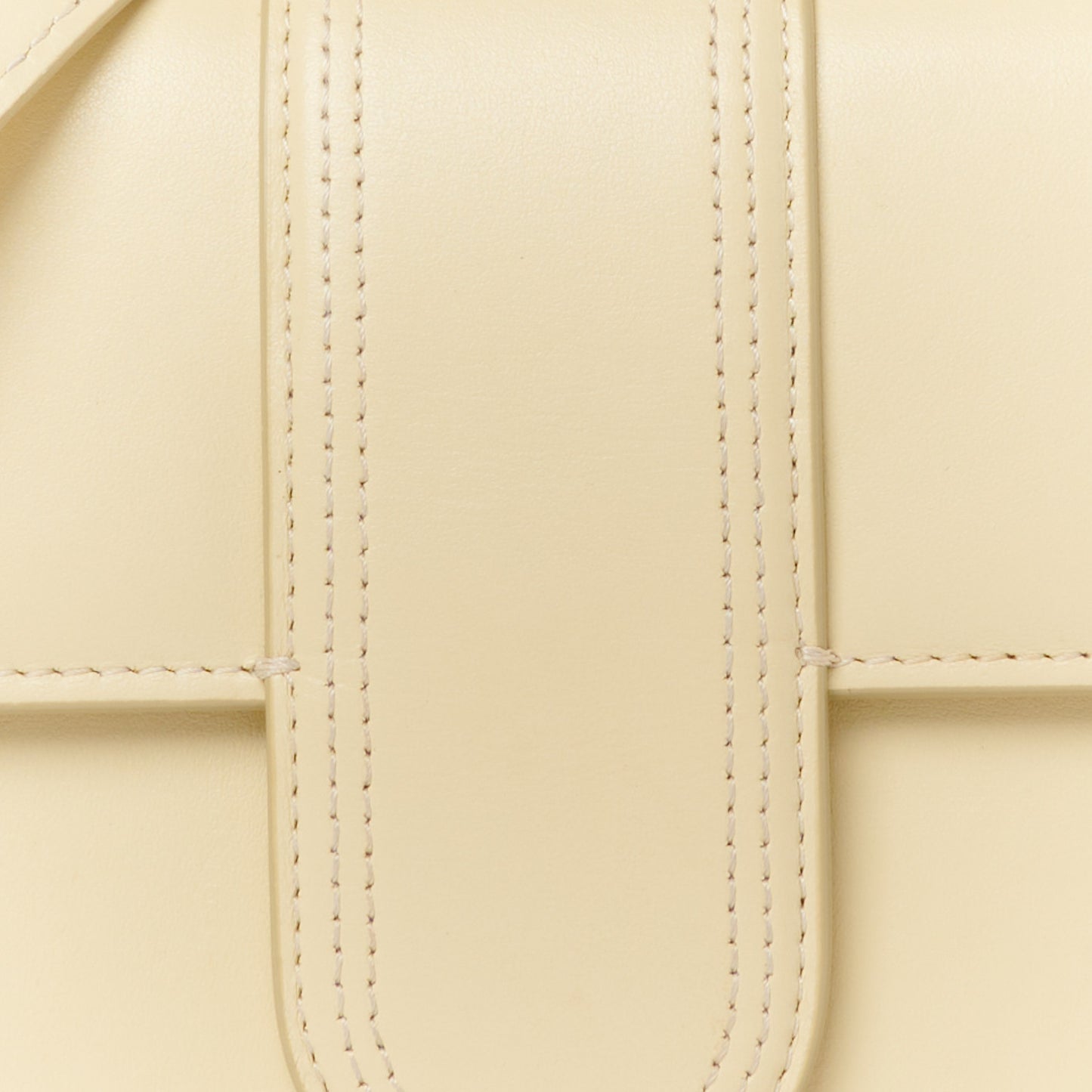 Smooth Calfskin Le Grand Bambino Ivory