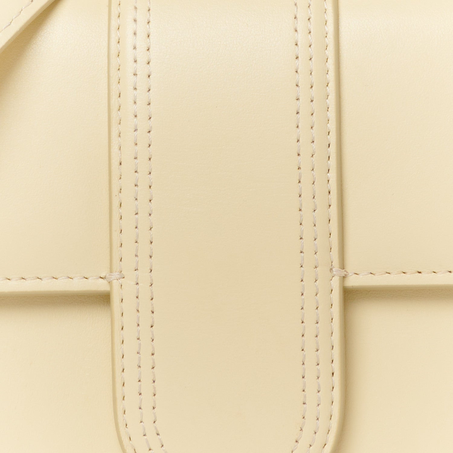 Jacquemus Smooth Calfskin Le Grand Bambino Ivory 8 of 13
