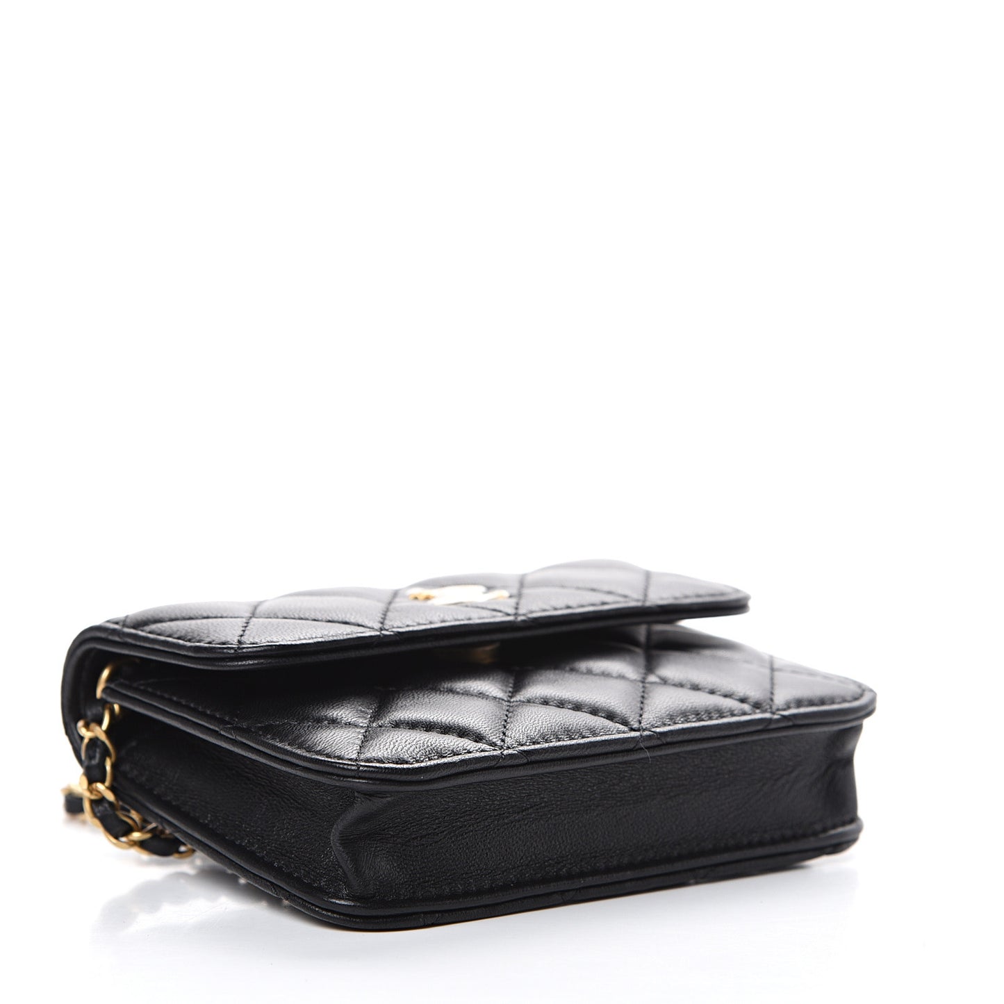 Lambskin Quilted Pearl Crush Clutch With Chain Black