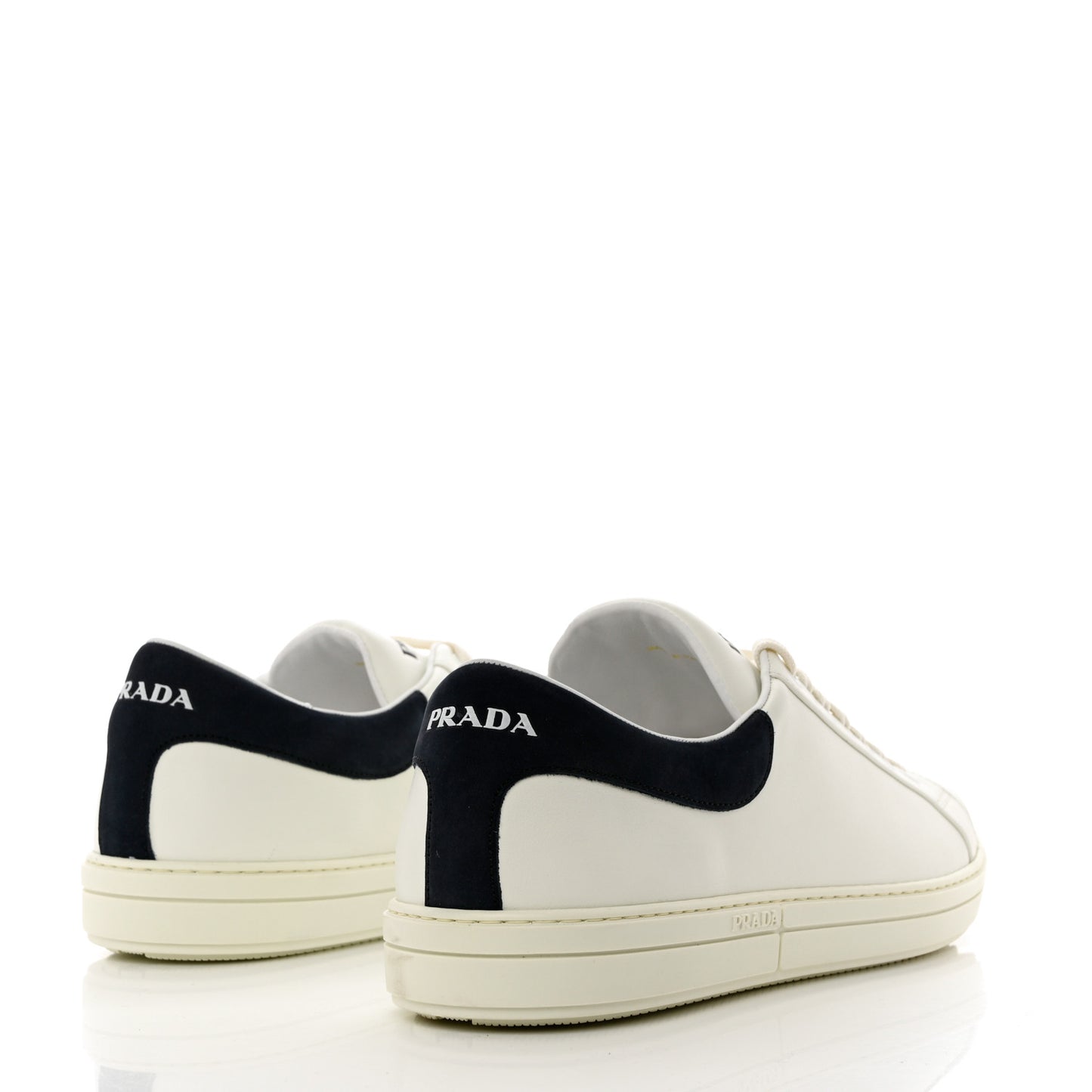 Vitello Plume Mens Logo Low Top Sneakers 9.5 White Oltremare