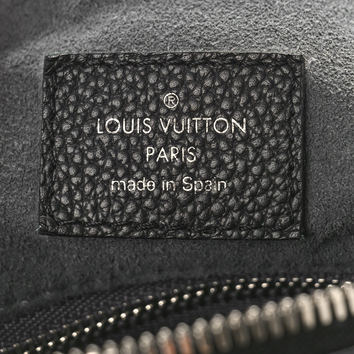 Louis Vuitton Mahina Beaubourg Hobo MM Black 6 of 9