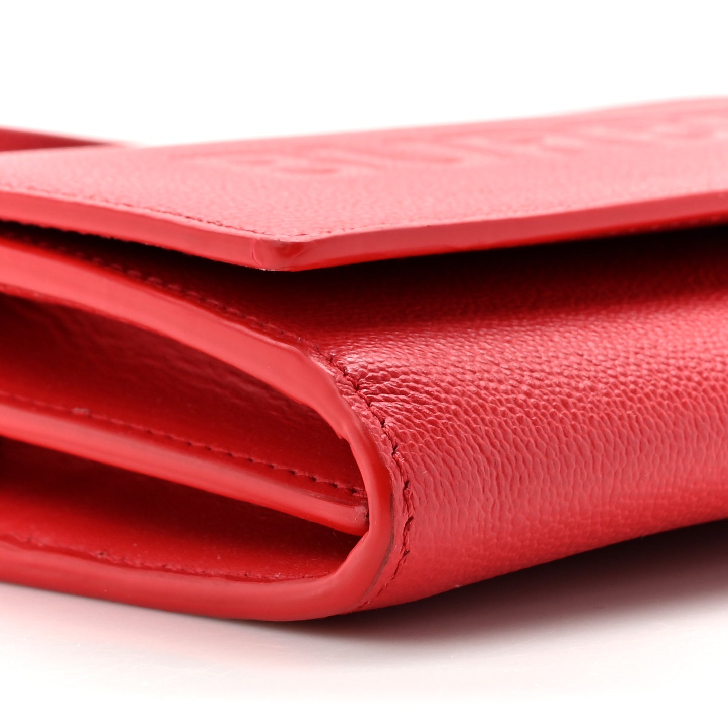 Calfskin Logo Hazelmere Wallet With Detachable Strap Red