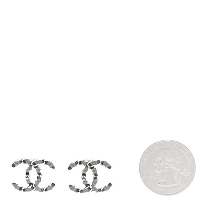 Chanel Lambskin Chain CC Earrings Silver Grey 2 of 5