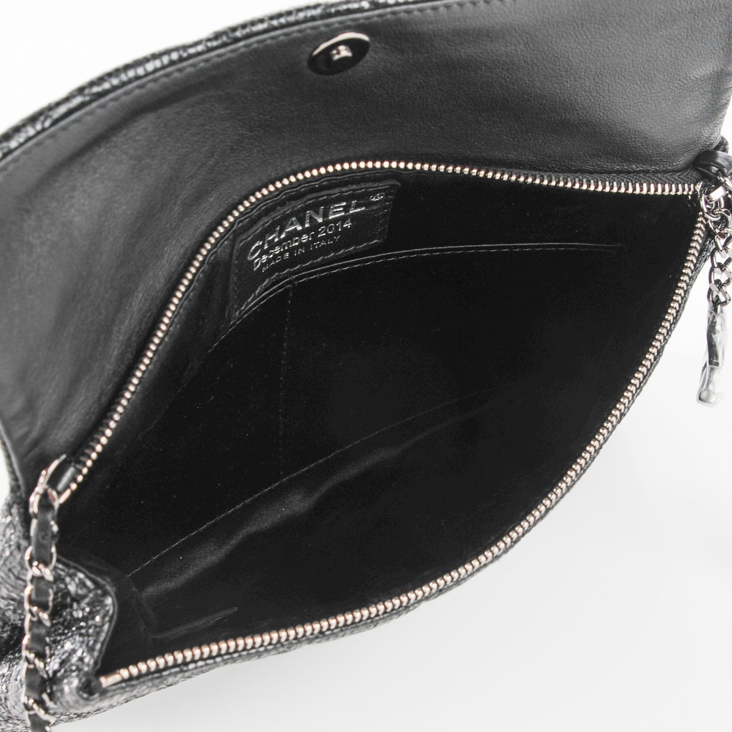 Vinyl Quilted Clutch with Chain Black