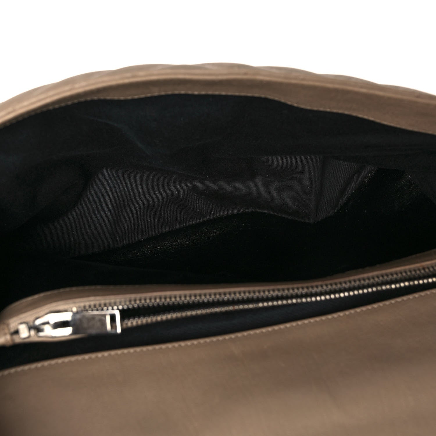 Saint Laurent Sheepskin Matelasse Chevron Monogram Large College Bag Fard 4 of 11
