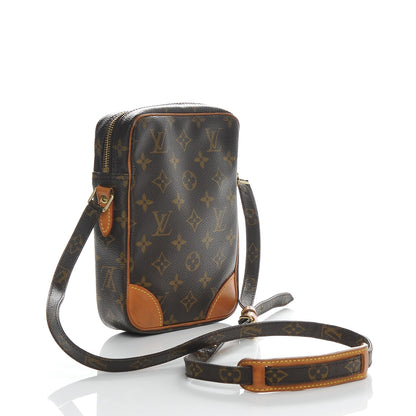 Louis Vuitton Monogram Danube 21 3 of 6