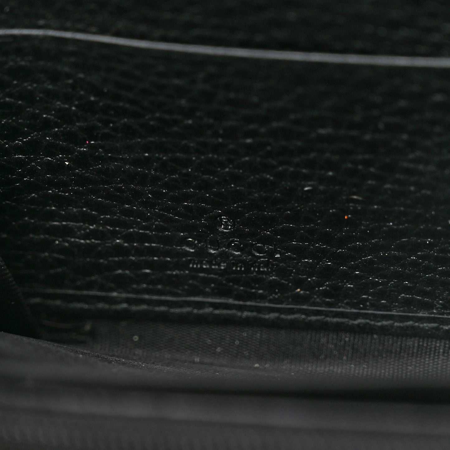 Dollar Calfskin GG Marmont Zip Around Wallet Black
