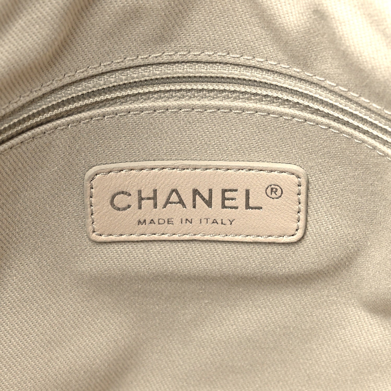 Chanel Aged Calfskin Double Contrast Stitch Hobo Bag Ivory 6 of 13