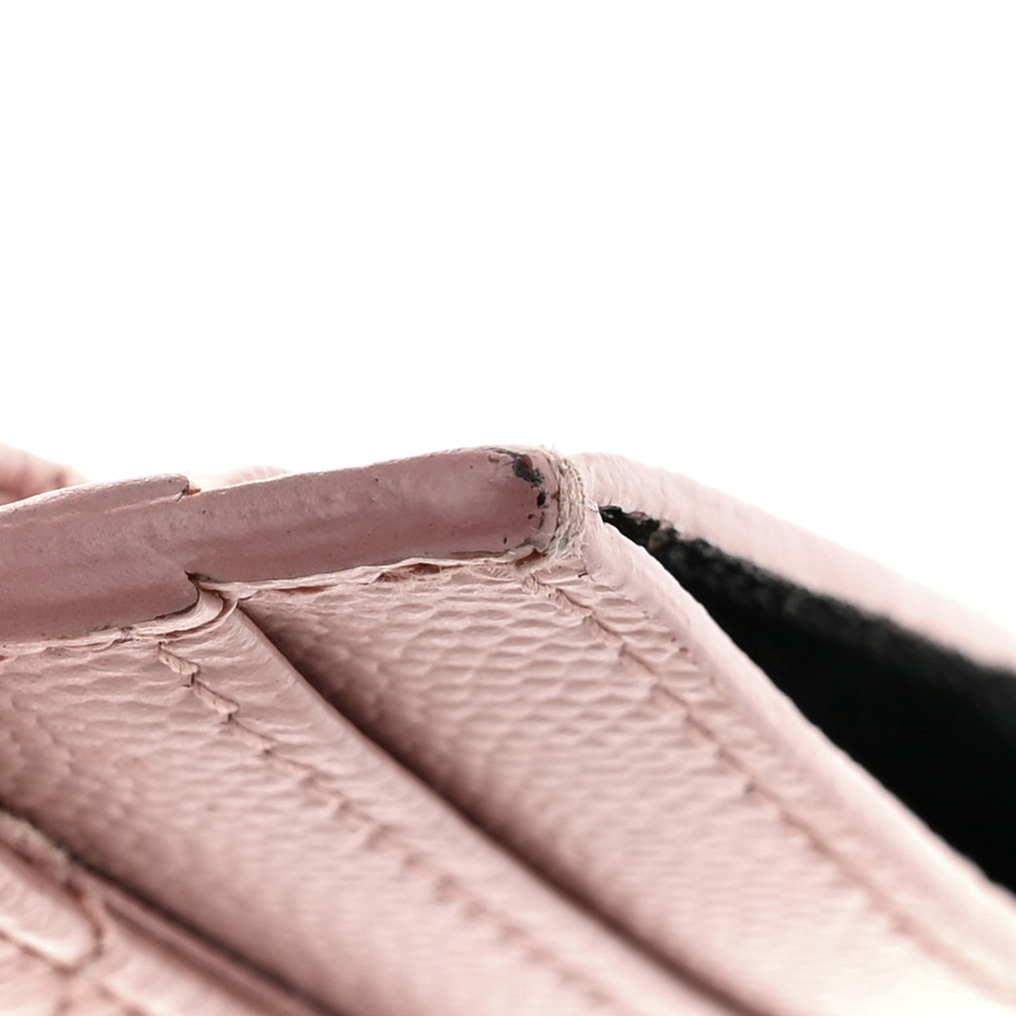Grain De Poudre Matelasse Chevron Monogram Credit Card Case Pale Pink