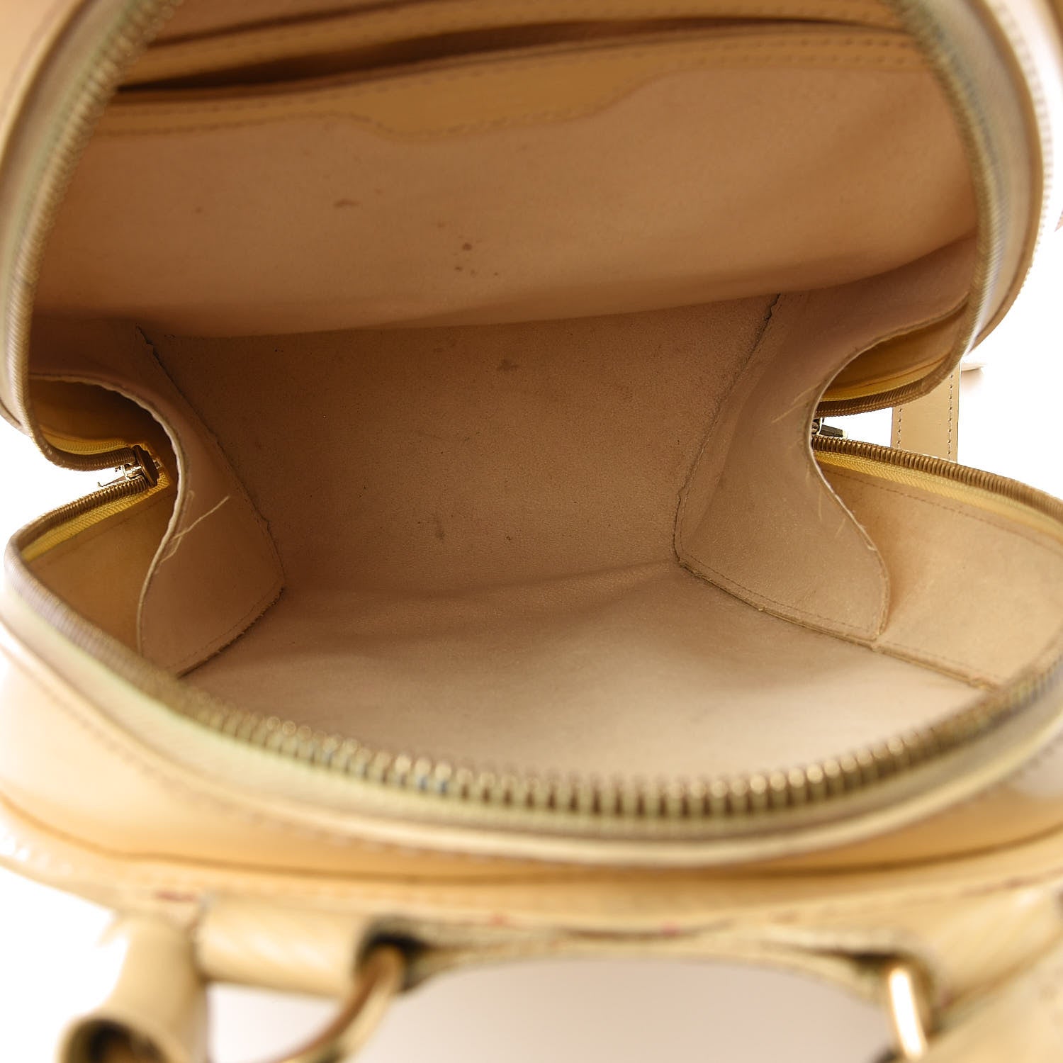Louis Vuitton Epi Mabillon Backpack Vanilla 4 of 8
