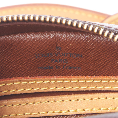 Louis Vuitton Monogram Blois 8 of 8