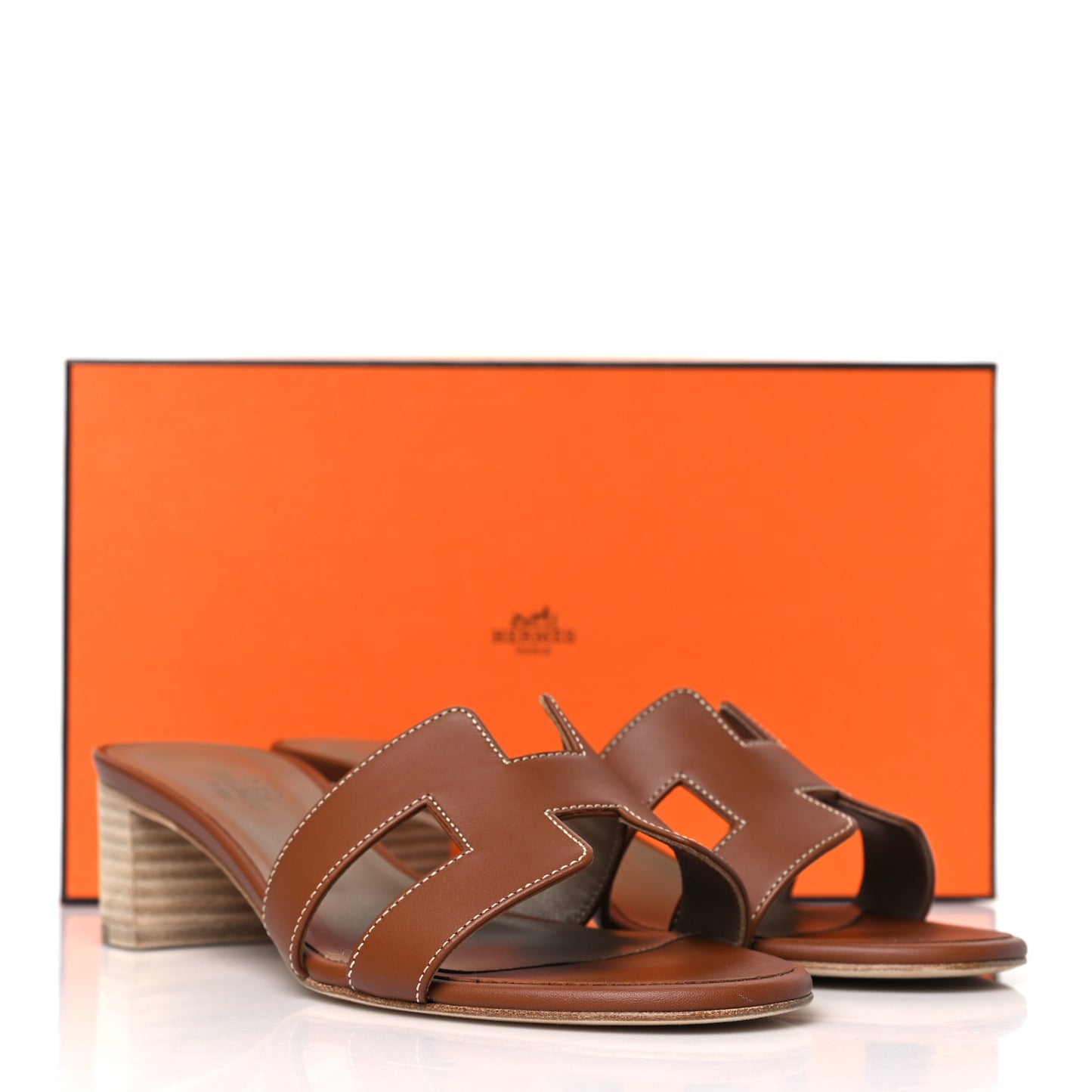 Calfskin Oasis Sandals 38 Gold