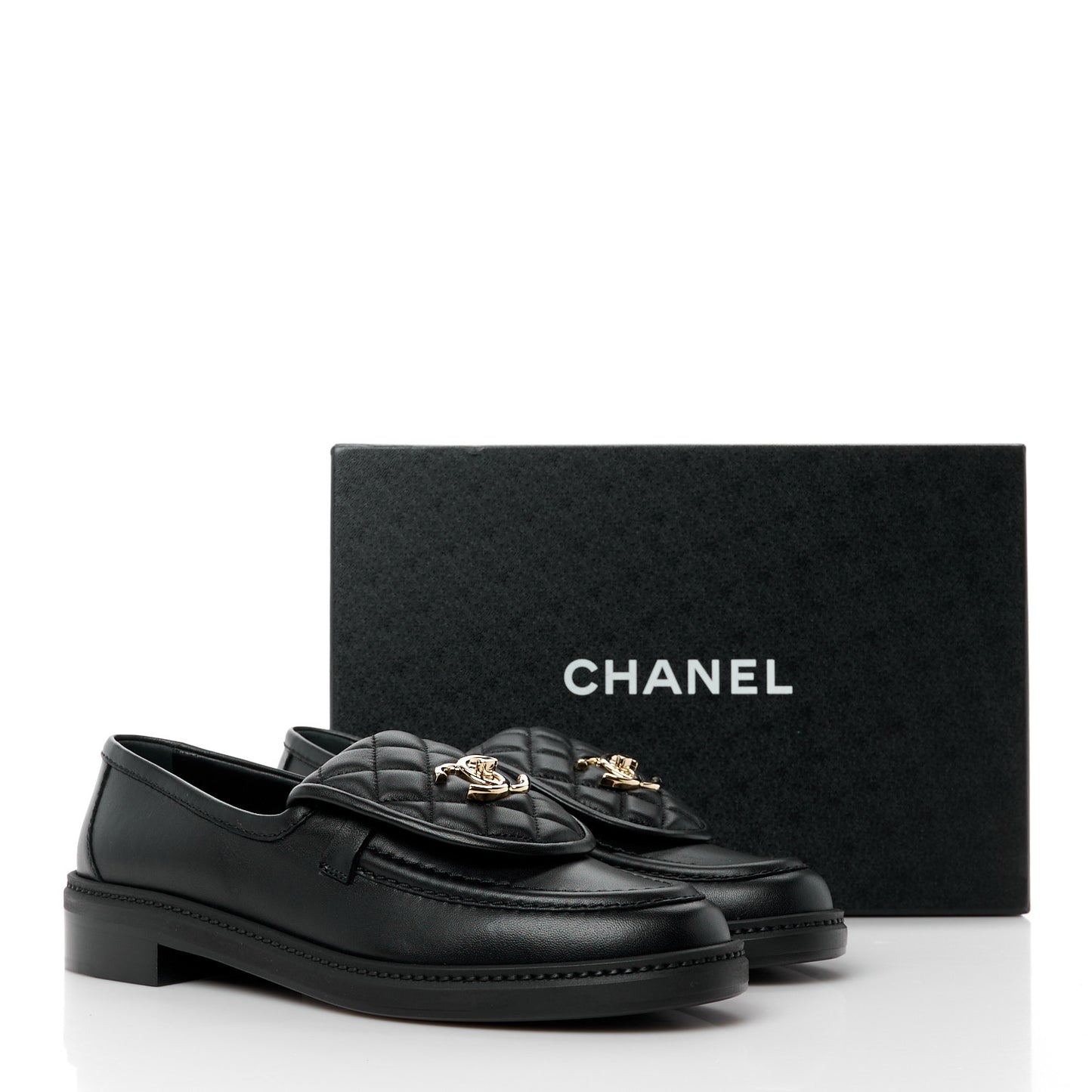 Lambskin Quilted CC Turnlock Loafers 38.5 Black